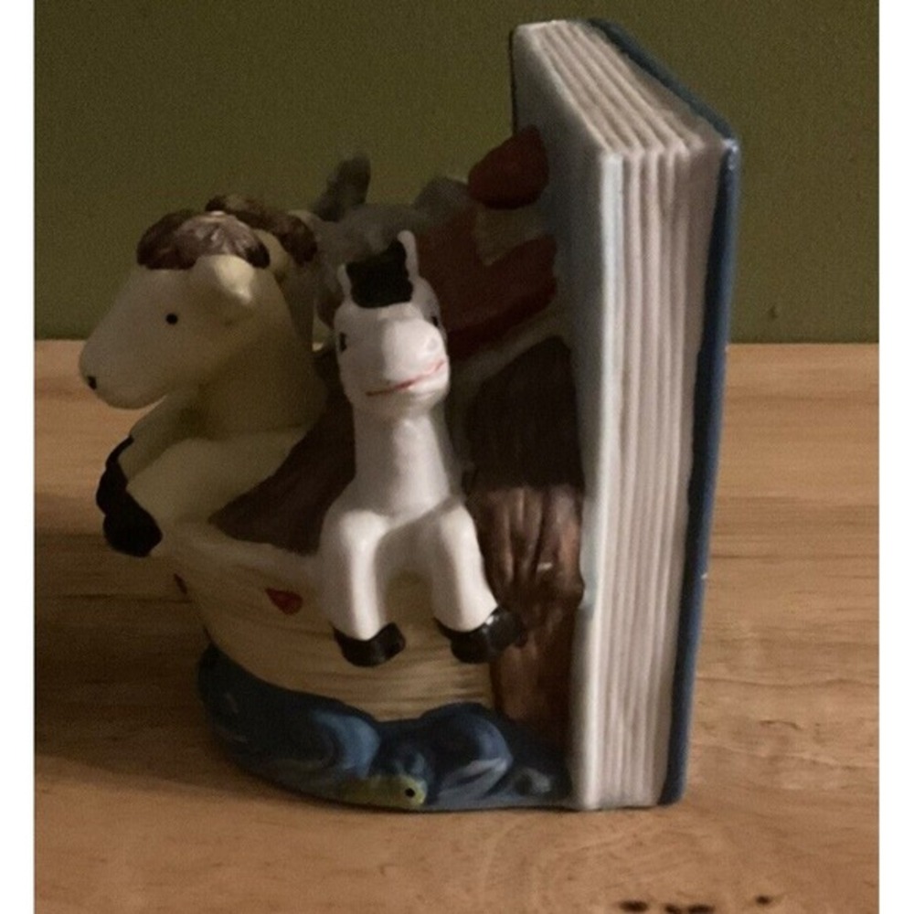 SET OF NOAH'S ARK BOOKENDS....APPROX 4" TALL...COLORFUL & DETAILED CERAMIC - Picture 5 of 11